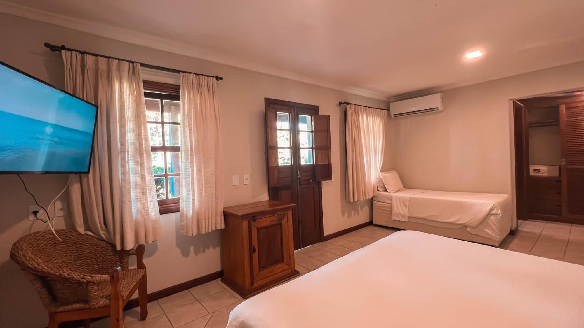 Vila Angatu Eco Resort Spa سانتا كروز كابراليا المظهر الخارجي الصورة